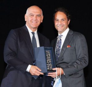 Premio Napoli c'è ad Amedeo Giurazza | Vertis SGR SpA